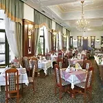 艾克塞西尔酒店 4*