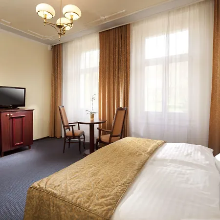 Hotel Excelsior