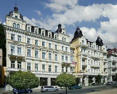 Excelsior Szálloda 4*