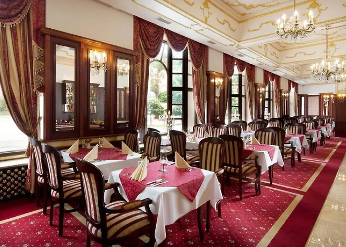 Excelsior Hotell