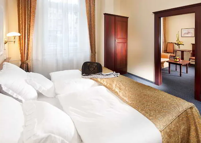 Excelsior Hotell 4*