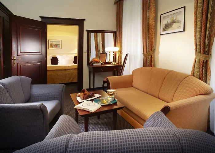 Excelsior Hotell 4*