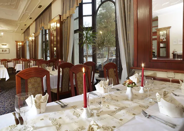 Excelsior Hotell